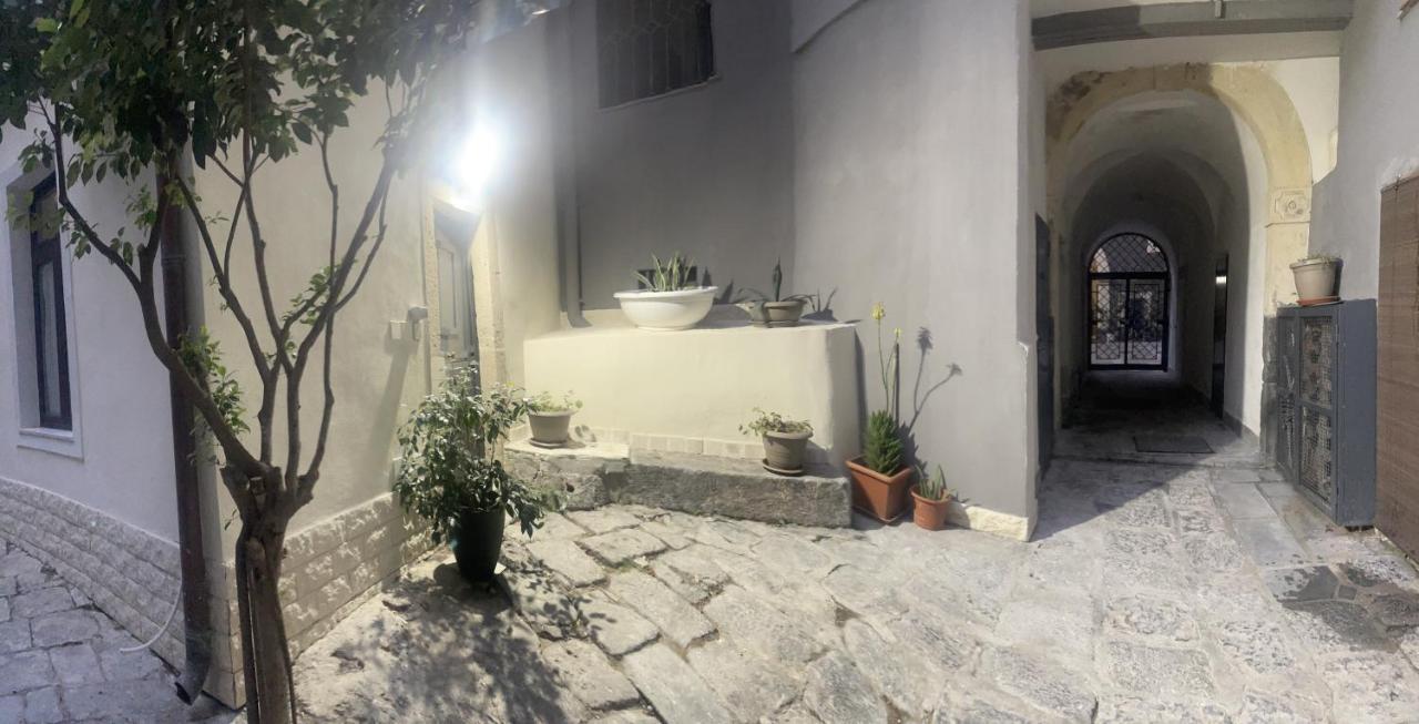 Mega House 2 Apartment Catania Exterior photo