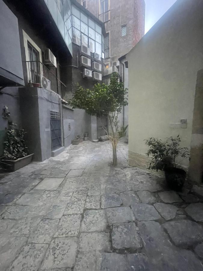 Mega House 2 Apartment Catania Exterior photo